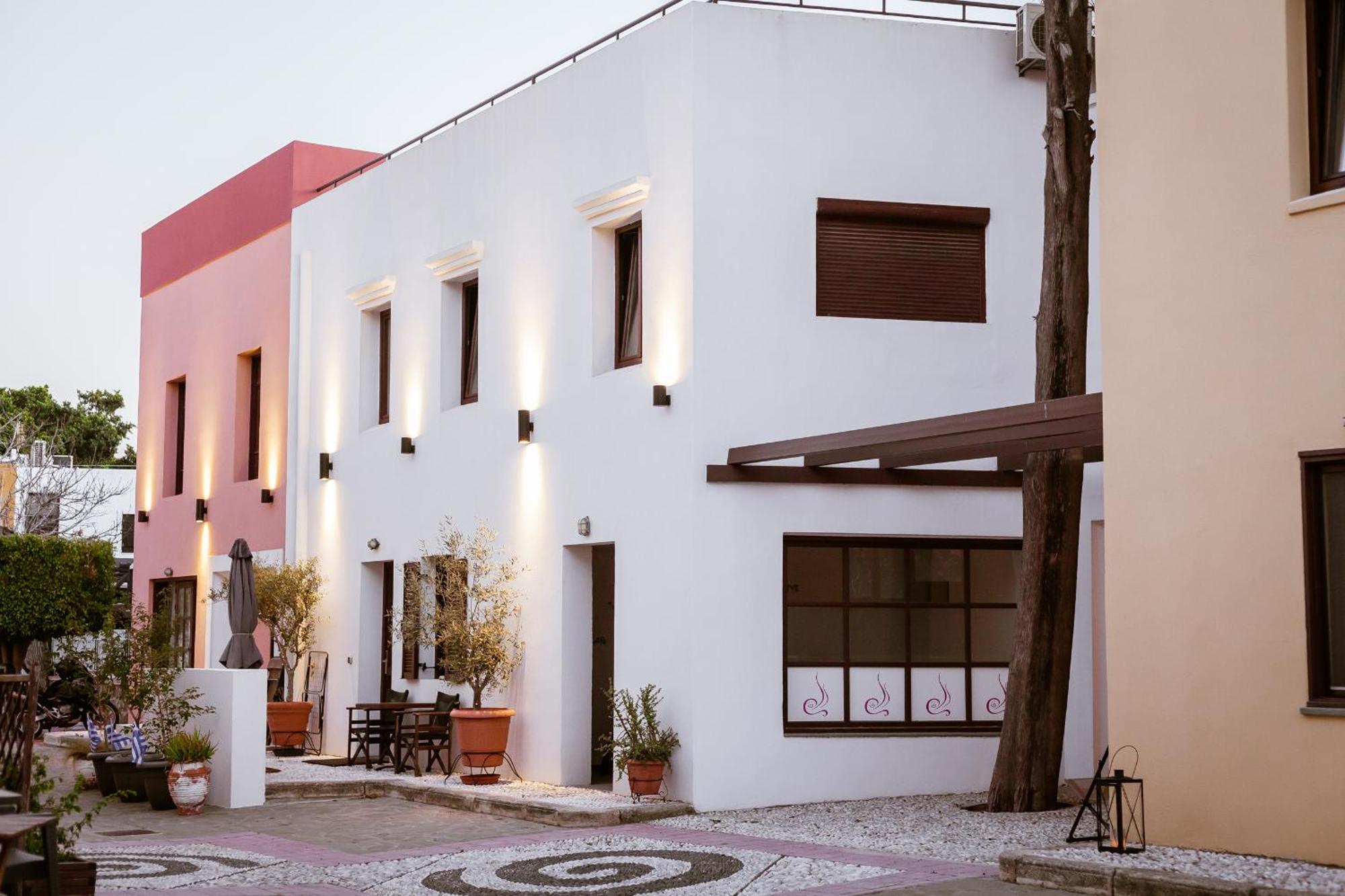 Utopia Luxury Suites - Old Town Rhodes City Bagian luar foto